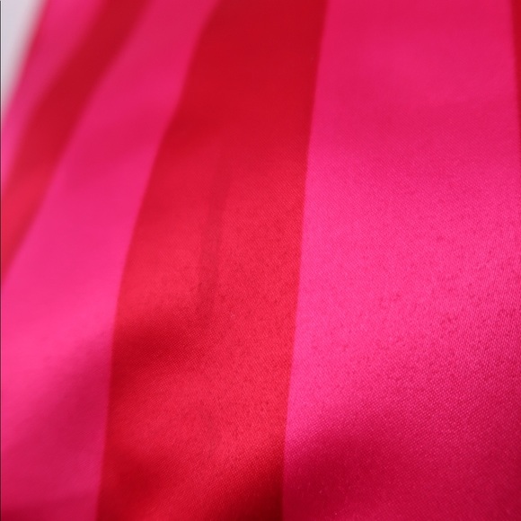 Victoria’s Secret Sateen Tote Bag - Picture 7 of 9